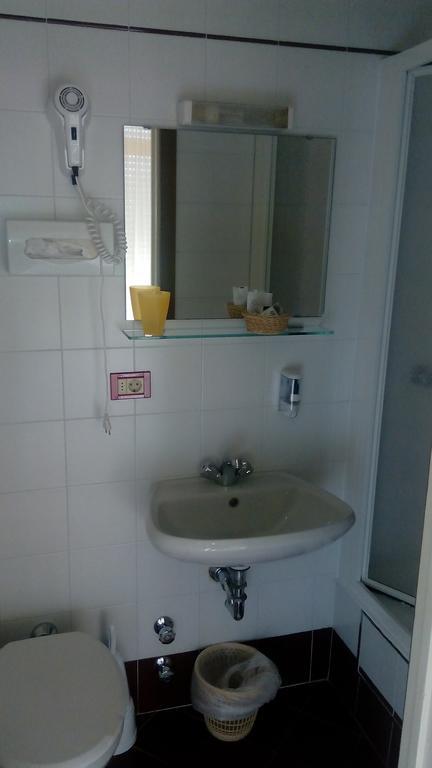 Hotel Astoria Lido Sirmione Luaran gambar